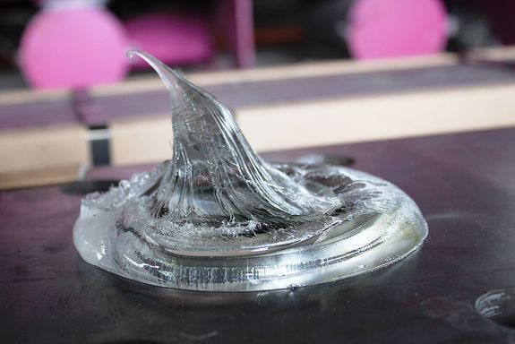 Beaker plate1 art illu